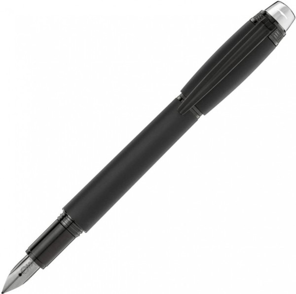 Montblanc StarWalker Resin Ultra Black Fountain Pen (118462) е модерна луксозна писалка, създадена за ценители на минималистичния дизайн и безкомпромисното качество. Корпусът и капачката са изработени от матова черна благородна смола, допълнени с рутениево покрити детайли и емблематичната плаваща емблема Montblanc. Ръчно изработеното 14K (Au 585) златно перо с черно рутениево покритие, размер M, осигурява изключително плавно и прецизно писане, а системата с оригинални мастилени патрони Montblanc гарантира удобство при ежедневна употреба. Моделът 118462 е съвършен избор за професионалисти и ценители, които предпочитат модерната елегантност, изчистените линии и легендарното майсторство на Montblanc.