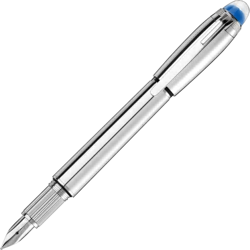 Montblanc StarWalker Metal Fountain Pen (118875) е модерна луксозна писалка, вдъхновена от изследването на Космоса и човешкия стремеж към нови хоризонти. Изцяло металният корпус и капачка с платинено покритие, емблематичната плаваща емблема Montblanc под син прозрачен купол и ръчно изработеното 14K (Au 585) златно перо с родиево покритие създават уникално съчетание между иновация, инженерна прецизност и елегантност. Съвместима с оригинални мастилени патрони и конвертор Montblanc, моделът 118875 е идеален избор за професионалисти и ценители на съвременните луксозни пишещи инструменти.