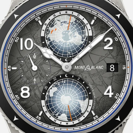 Швейцарски автоматичен часовник Montblanc с 42 mm титаниев корпус без кислород, тъмносив ледников циферблат, два въртящи се глобуса, World Time функция и регулируема титаниева гривна.