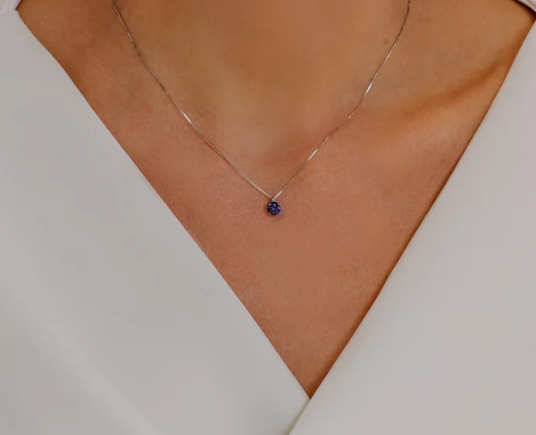 Comete Колие Round blue sapphire and diamond gold necklace