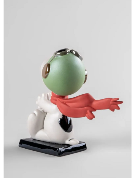 Порцеланова фигура Lladró - Snoopy™ Flying Ace Sculpture