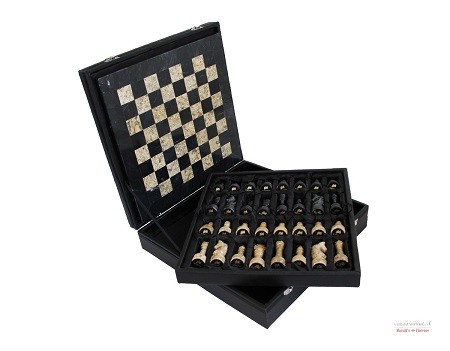 Italfama Шах BLACK AND BROWN MARBLE CHESS SET